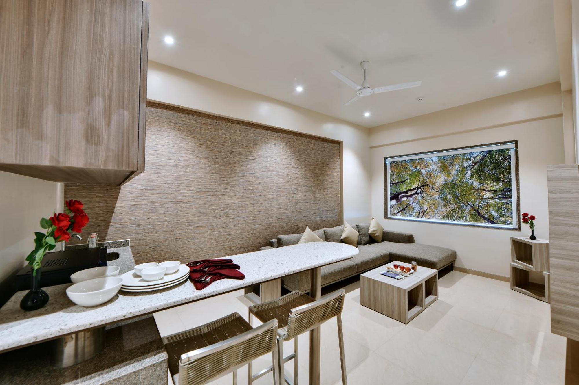 Click Hotel Pithampur Mhow ภายนอก รูปภาพ